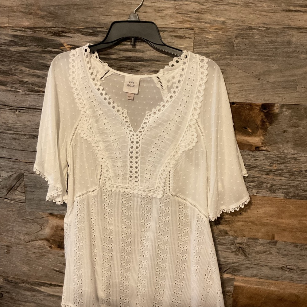 Knox Rose White Lace Detail Top